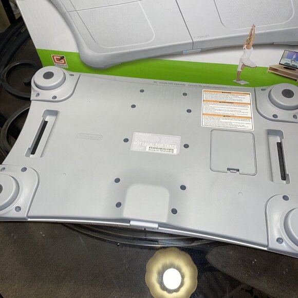 Nintendo WII Fit Accessory Balance Board Only  Exercise Fitness Controller u - Picture 5 of 12